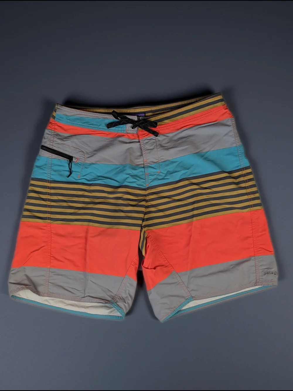 Patagonia Wavefarer Board Shorts Men's Size 36 Striped Zipper Pocket